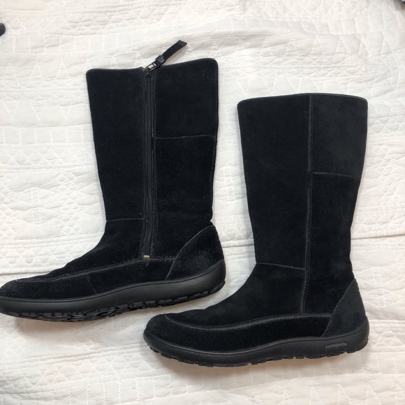 Patagonia Shoes - Patagonia black suede side zip Katalla boots sz9
